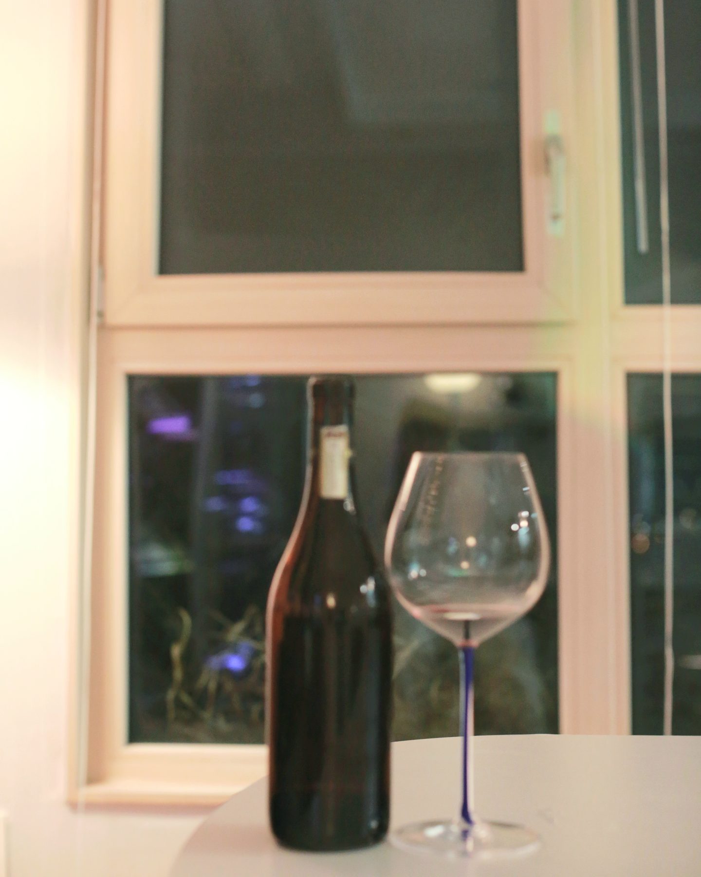A bottle of Albino Rocca Barbaresco Montersino 2020.